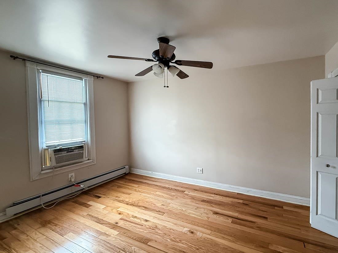 Jersey City, New Jersey, 07307, United States, 4 Bedrooms Bedrooms, ,2 BathroomsBathrooms,Residential,For Sale,1991829