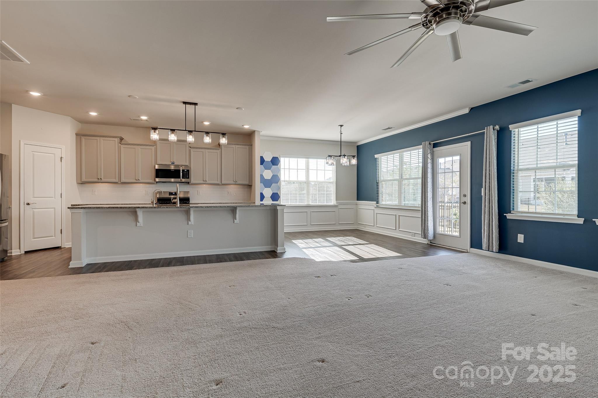 Charlotte, North Carolina, 28273, United States, 4 Bedrooms Bedrooms, ,3 BathroomsBathrooms,Residential,For Sale,1988941