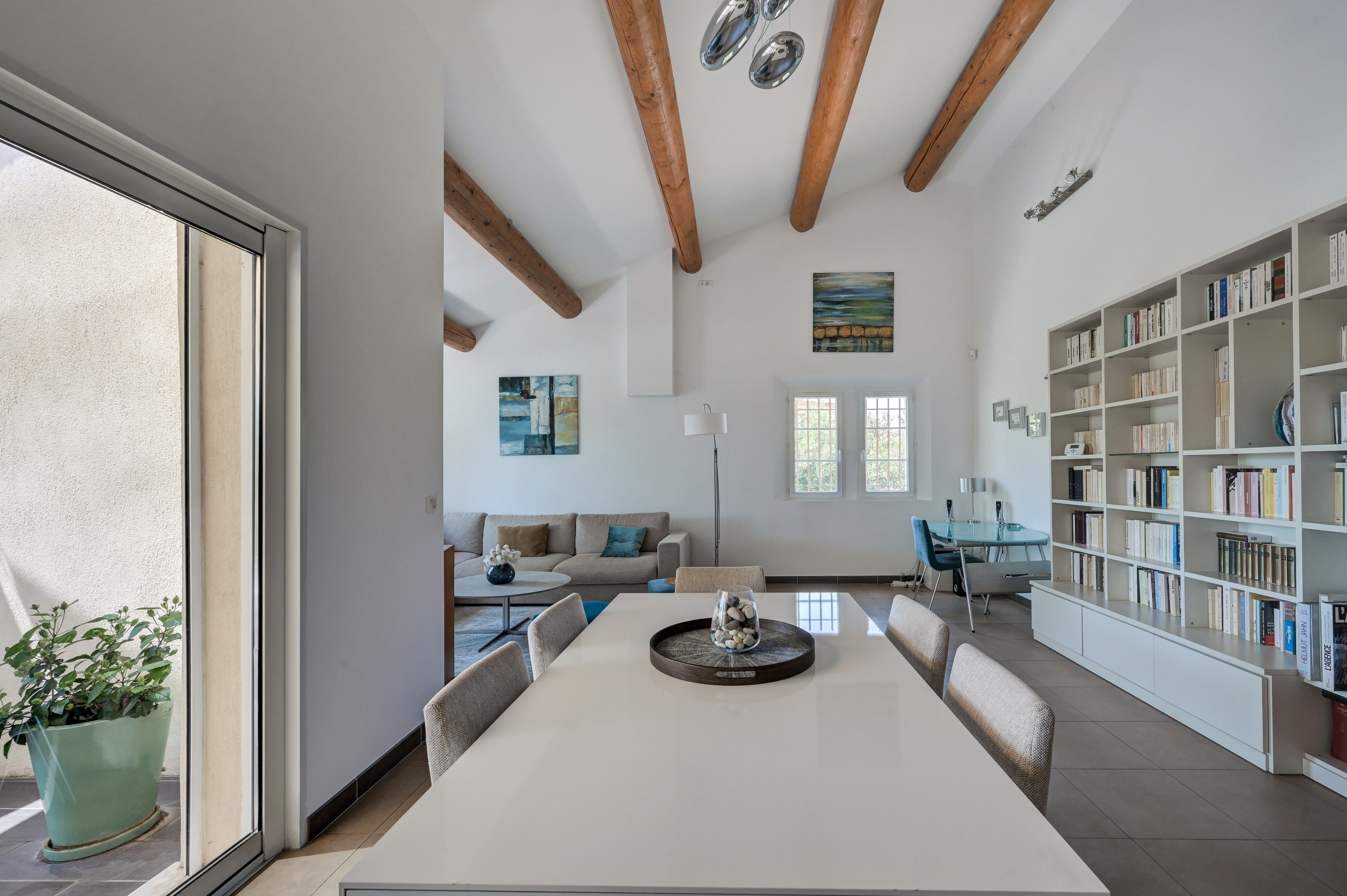  Eguilles – residential area – light-filled house – high-quality finishes - 物件實景