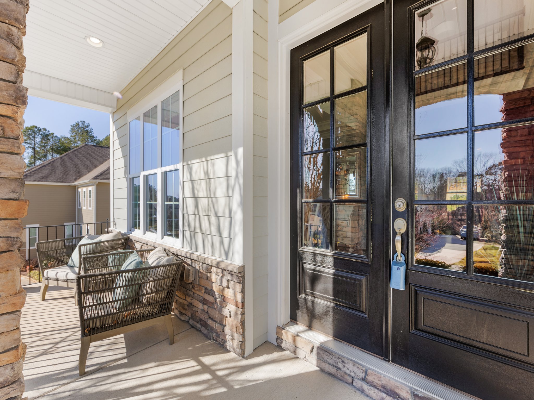 Mount Holly, North Carolina, 28120, United States, 4 Bedrooms Bedrooms, ,4 BathroomsBathrooms,Residential,For Sale,1927922
