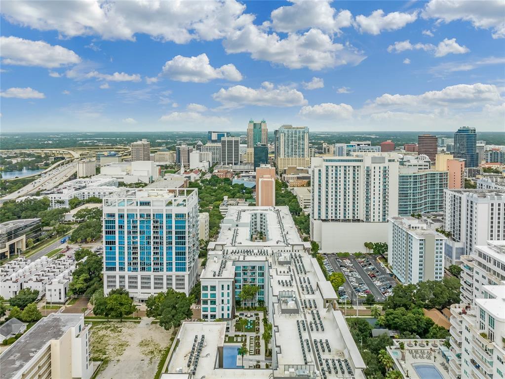 Orlando, Florida, 32801, United States, 2 Bedrooms Bedrooms, ,2 BathroomsBathrooms,Residential,For Sale,1987593