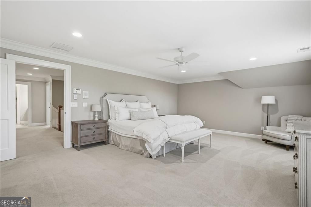 Kennesaw, Georgia, 30152, United States, 5 Bedrooms Bedrooms, ,3 BathroomsBathrooms,Residential,For Sale,1988783