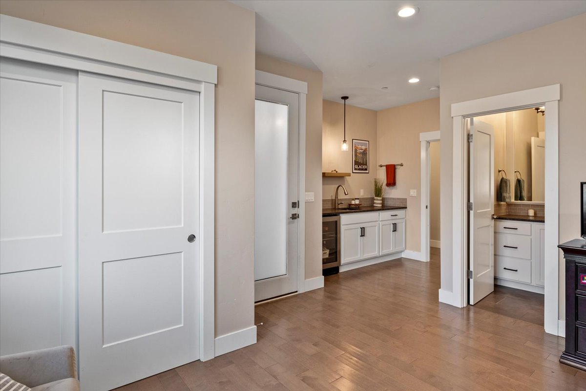 Redmond, Oregon, 97756, United States, 3 Bedrooms Bedrooms, ,3 BathroomsBathrooms,Residential,For Sale,1743690