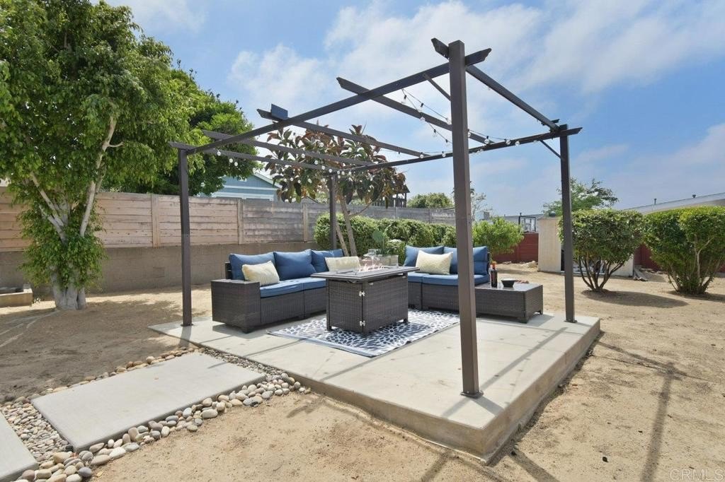 San Diego, California, 92139, United States, 3 Bedrooms Bedrooms, ,2 BathroomsBathrooms,Residential,For Sale,1856072