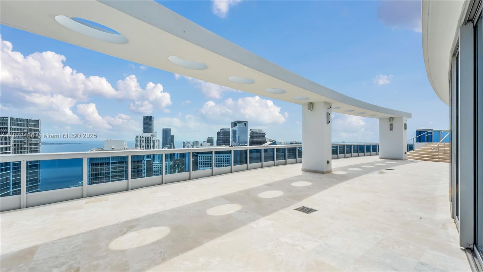 Miami, Florida, 33131, United States, 3 Bedrooms Bedrooms, ,6 BathroomsBathrooms,Residential,For Sale,1938833