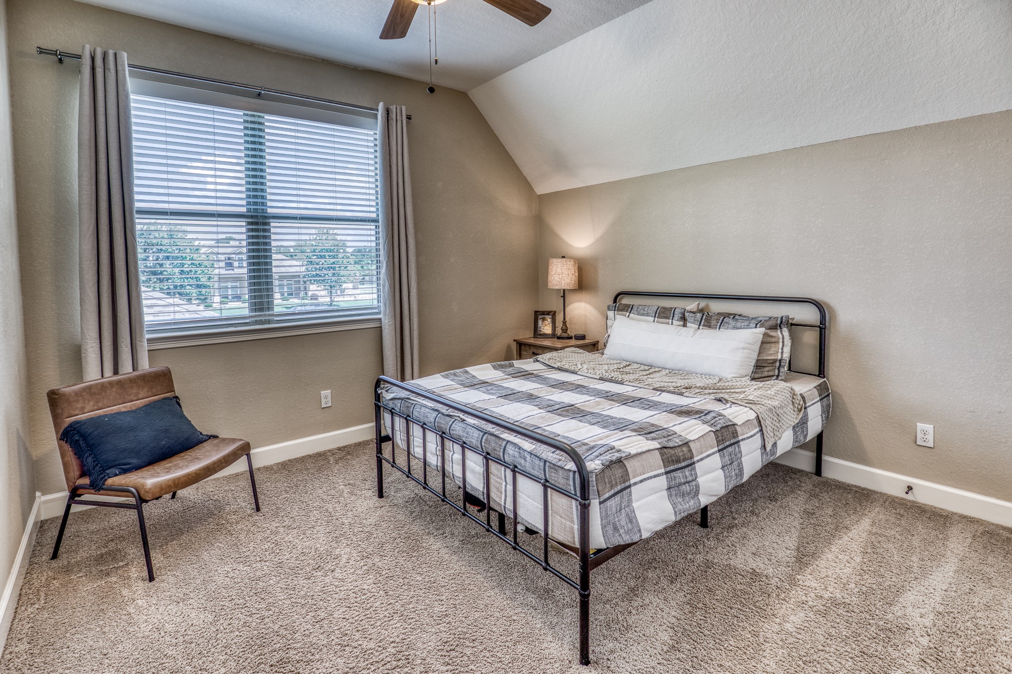  586 Ruby Drive, Bellville, TX, 77418 - 物件實景