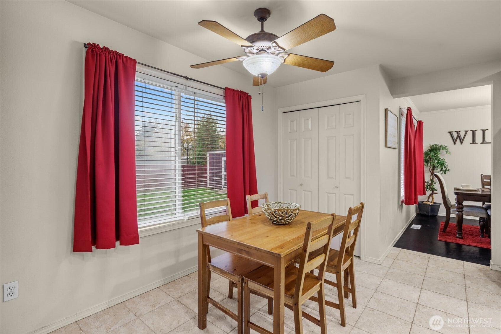 Burlington, Washington, 98233, United States, 4 Bedrooms Bedrooms, ,3 BathroomsBathrooms,Residential,For Sale,1987106