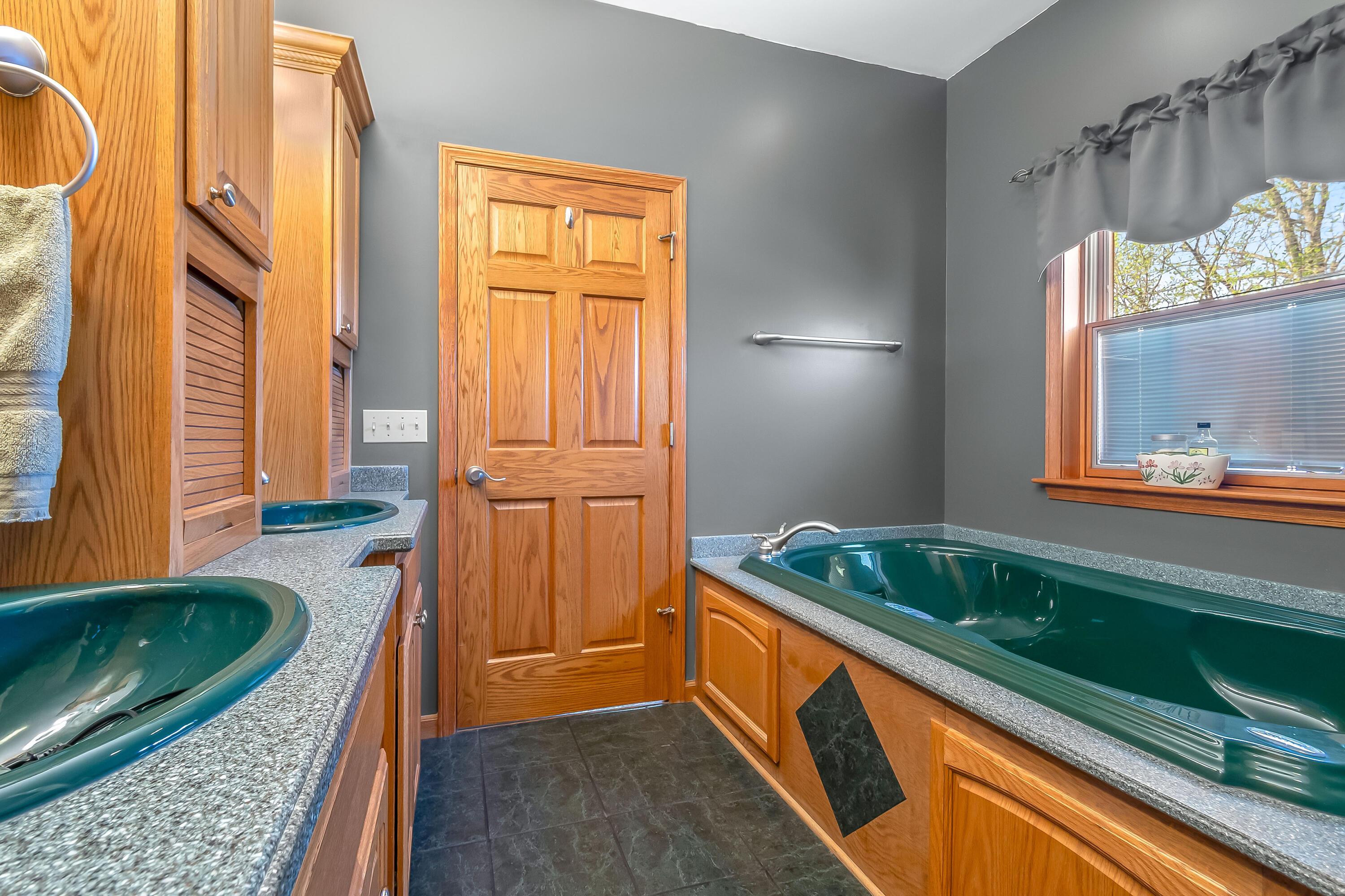 Hillsdale, Michigan, 49242, United States, 5 Bedrooms Bedrooms, ,3 BathroomsBathrooms,Residential,For Sale,1980121