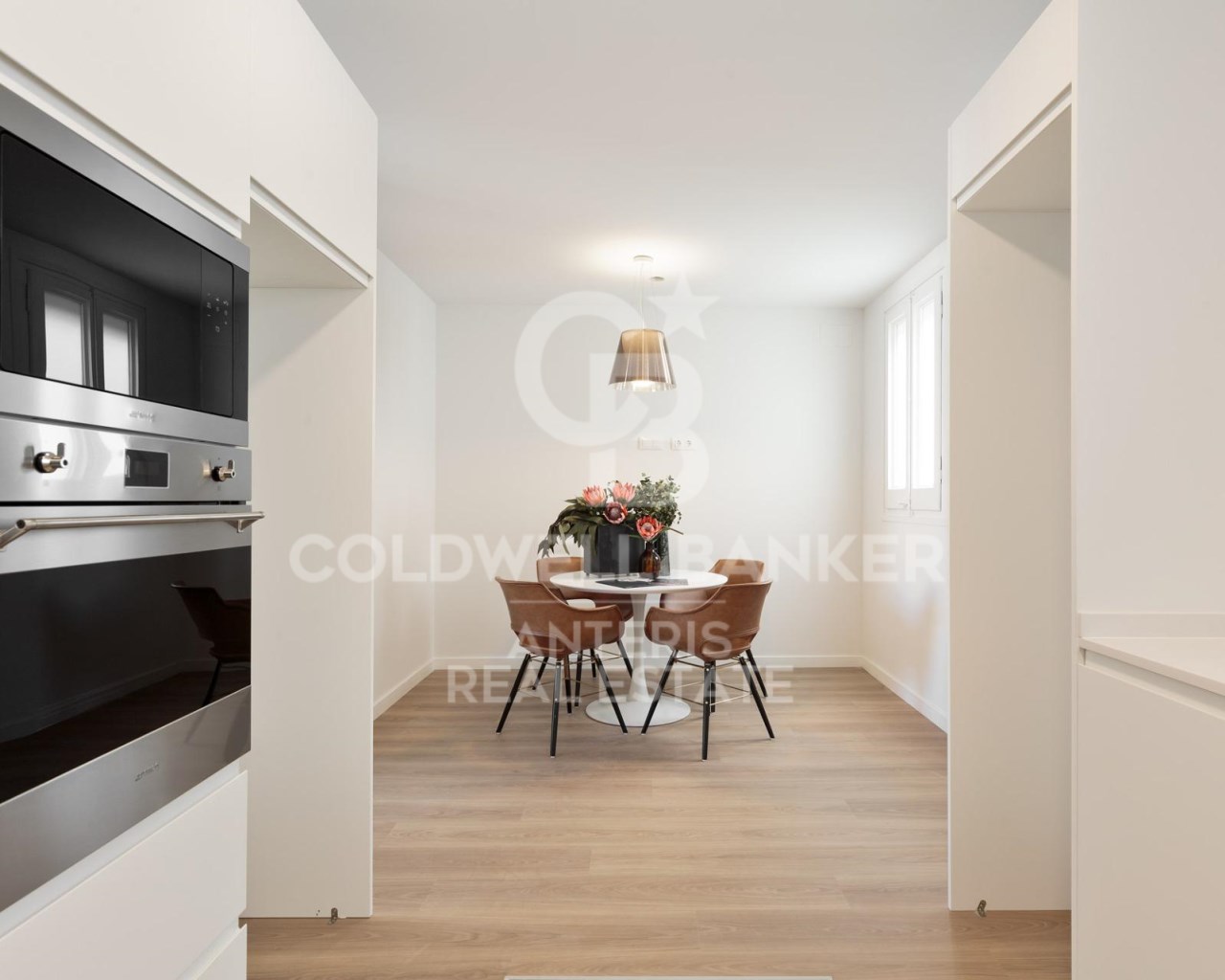 Barcelona, Barcelona, Eixample, La Dreta de l'Eix, Barcelona, Catalonia, ES, 4 Bedrooms Bedrooms, ,2 BathroomsBathrooms,Residential,For Sale,Barcelona, Barcelona, Eixample, La Dreta de l'Eix,1626735