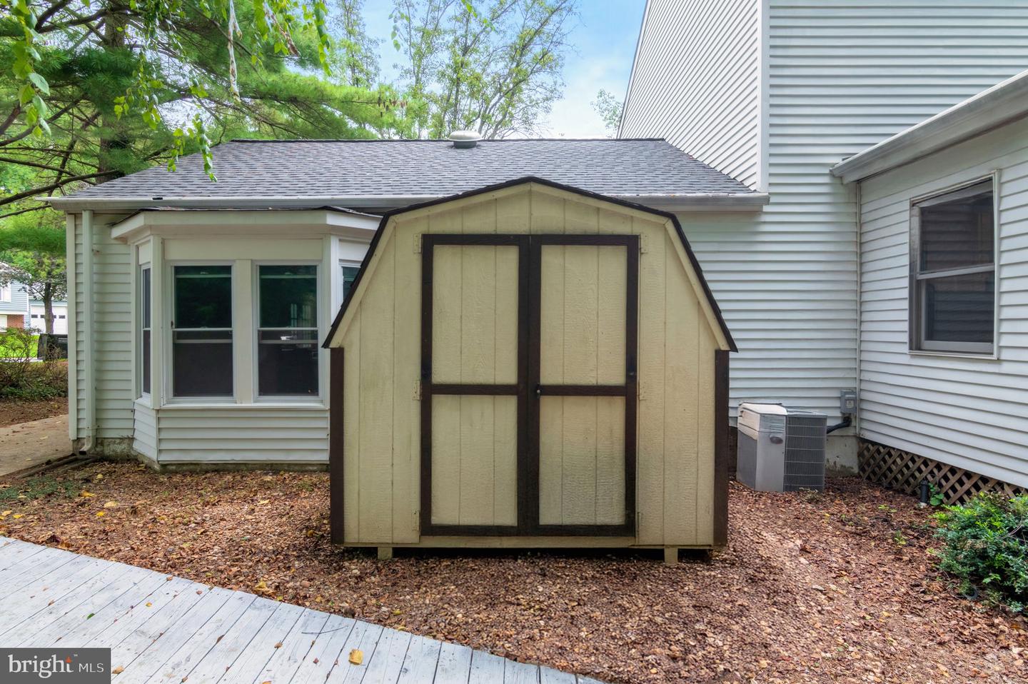 Fairfax, Virginia, 22030, United States, 4 Bedrooms Bedrooms, ,3 BathroomsBathrooms,Residential,For Sale,1896829