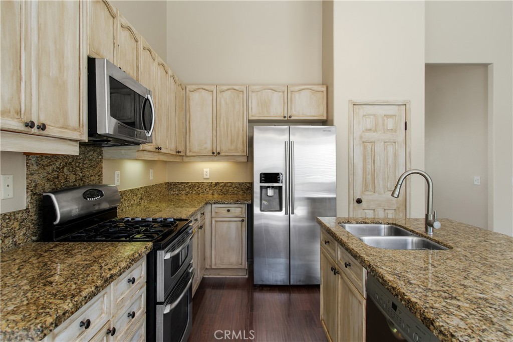 Murrieta, California, 92562, United States, 4 Bedrooms Bedrooms, ,2 BathroomsBathrooms,Residential,For Sale,1906969