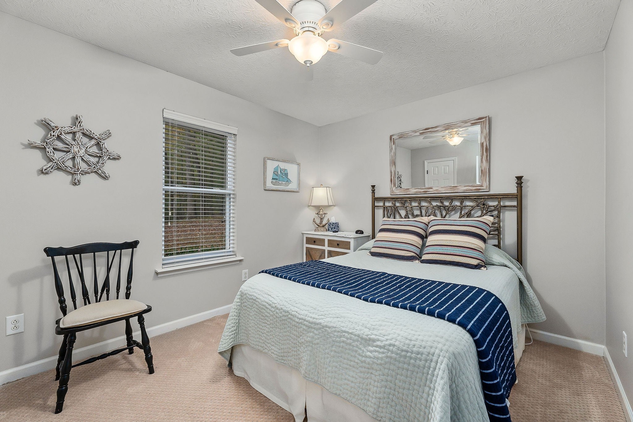 Smithville, Tennessee, 37166, United States, 3 Bedrooms Bedrooms, ,3 BathroomsBathrooms,Residential,For Sale,2006614