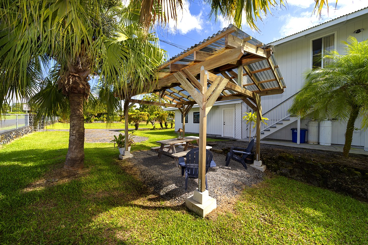 Keaau, Hawaii, 96749, United States, 5 Bedrooms Bedrooms, ,3 BathroomsBathrooms,Residential,For Sale,1989404