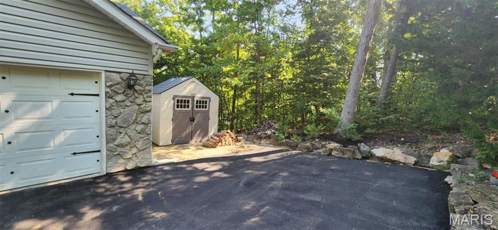 Marthasville, Missouri, 63357, United States, 3 Bedrooms Bedrooms, ,2 BathroomsBathrooms,Residential,For Sale,1918488