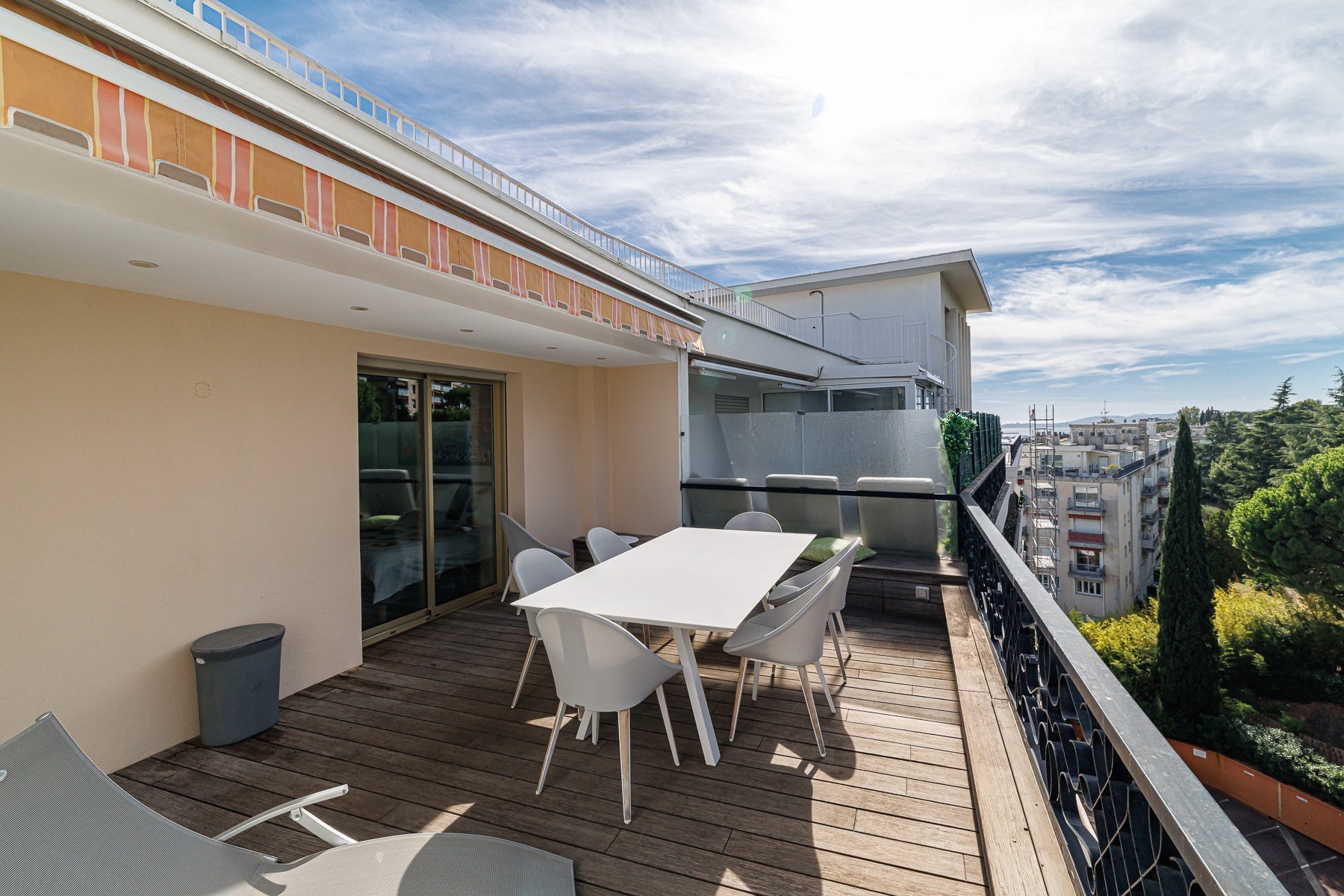  Top-floor apartment with sea view in Fabron, Nice - 物件實景