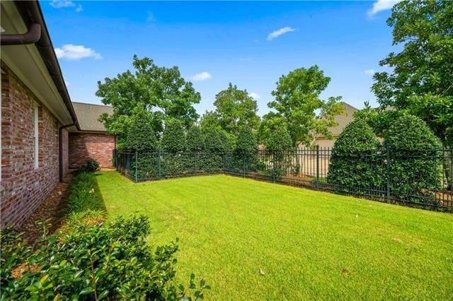 Alexandria, Louisiana, 71303, United States, 3 Bedrooms Bedrooms, ,3 BathroomsBathrooms,Residential,For Sale,1864081