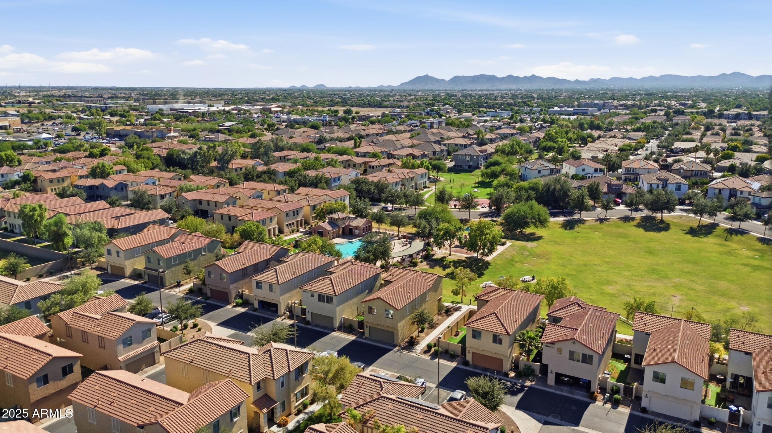 Gilbert, Arizona, 85297, United States, 3 Bedrooms Bedrooms, ,3 BathroomsBathrooms,Residential,For Sale,1991176