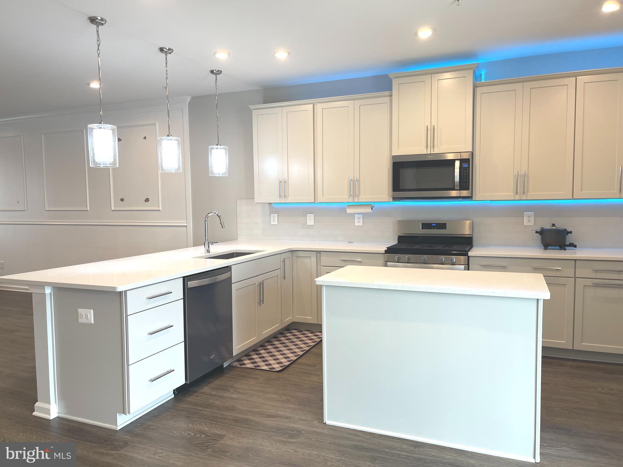 Hanover, Maryland, 21076, United States, 3 Bedrooms Bedrooms, ,4 BathroomsBathrooms,Residential,For Sale,1984120