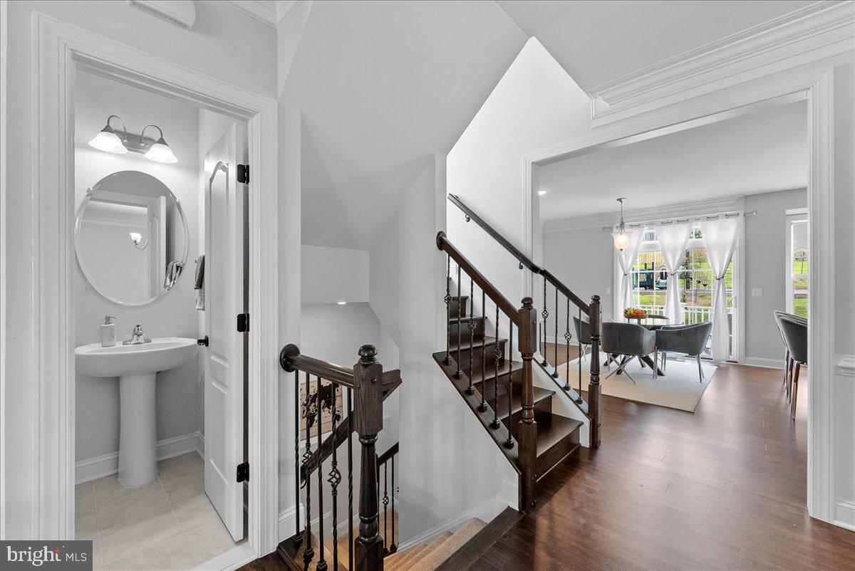 Woodbridge, Virginia, 22193, United States, 3 Bedrooms Bedrooms, ,4 BathroomsBathrooms,Residential,For Sale,1921081