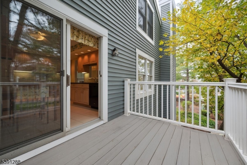 Bedminster Twp., New Jersey, 07921, United States, 2 Bedrooms Bedrooms, ,4 BathroomsBathrooms,Residential,For Sale,1988060