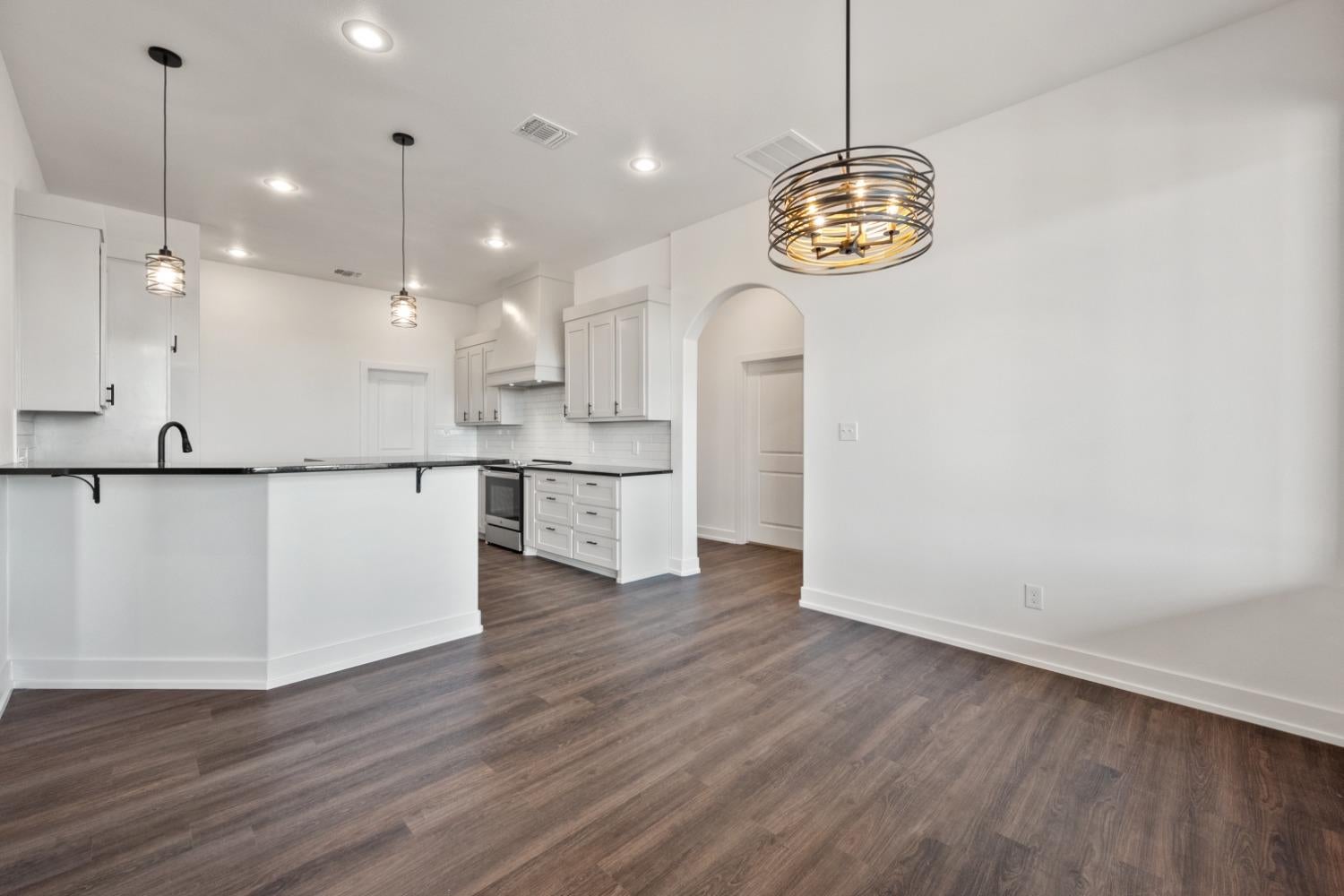 Lubbock, Texas, 79424, United States, 4 Bedrooms Bedrooms, ,3 BathroomsBathrooms,Residential,For Sale,1923966