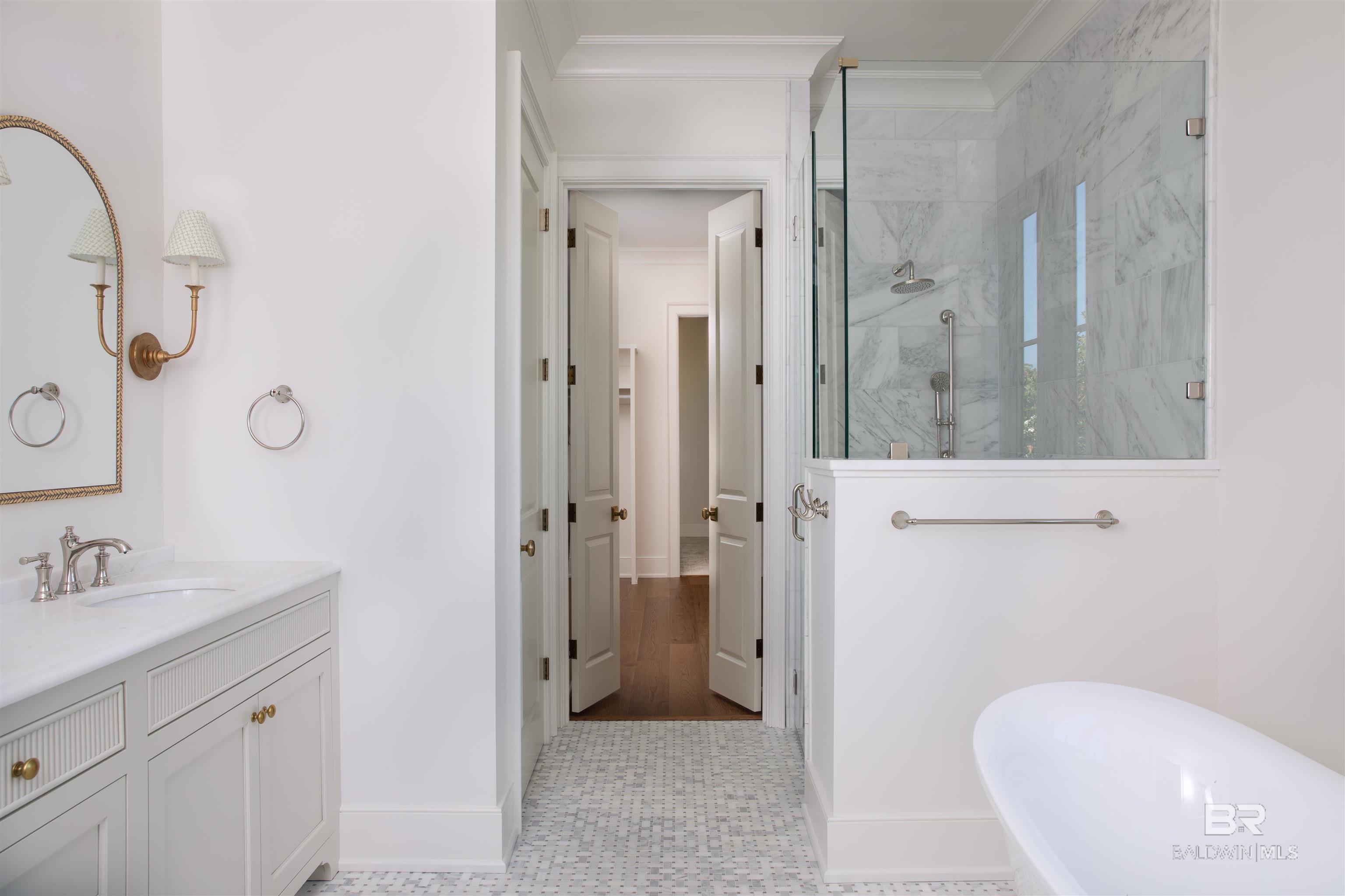 Fairhope, Alabama, 36532, United States, 4 Bedrooms Bedrooms, ,4 BathroomsBathrooms,Residential,For Sale,1998388