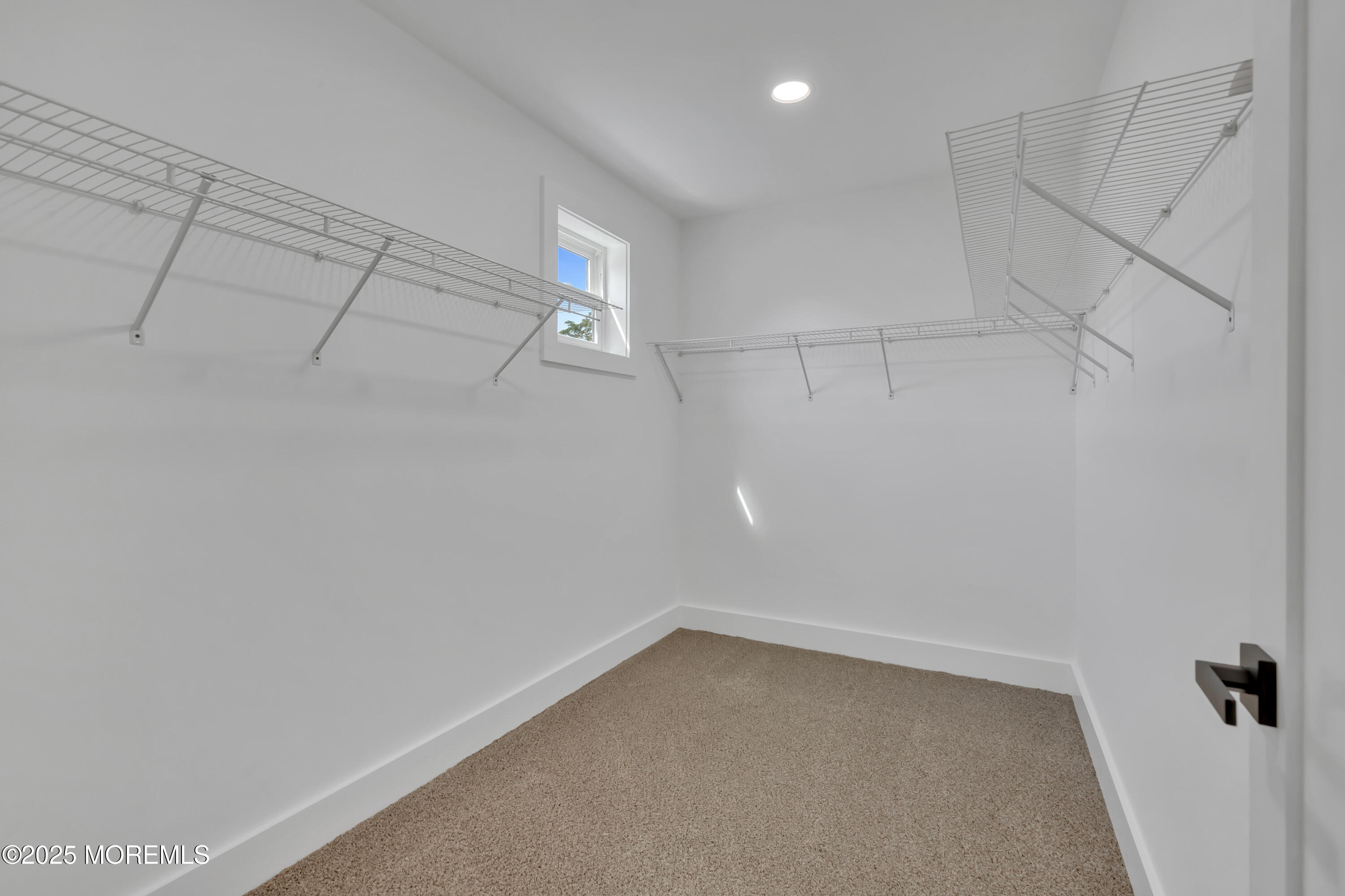 Tinton Falls, New Jersey, 07724, United States, 5 Bedrooms Bedrooms, ,4 BathroomsBathrooms,Residential,For Sale,1909686
