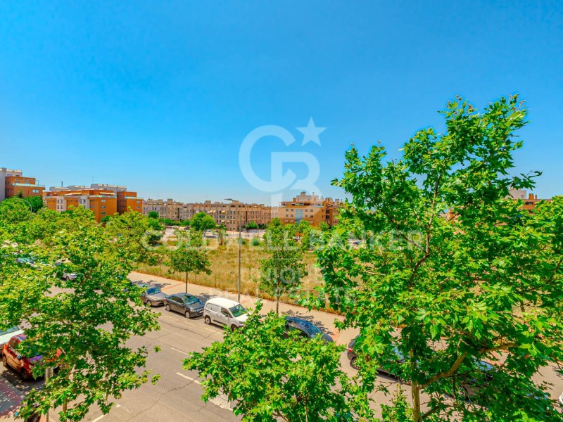 Madrid, Madrid, Fuencarral, El Pardo Madrid, Madri, Madrid, Comunidad de Madrid, ES, 2 Bedrooms Bedrooms, ,2 BathroomsBathrooms,Residential,For Sale,Madrid, Madrid, Fuencarral, El Pardo Madrid, Madri,1620641