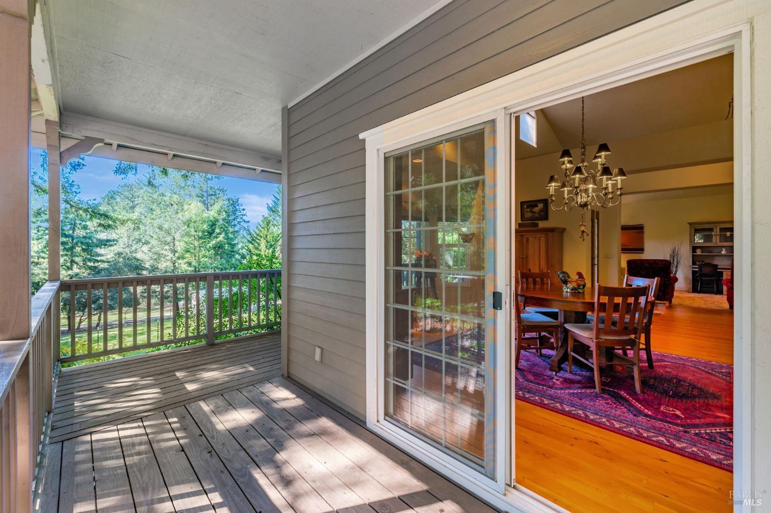 Sebastopol, California, 95472, United States, 4 Bedrooms Bedrooms, ,3 BathroomsBathrooms,Residential,For Sale,1989317