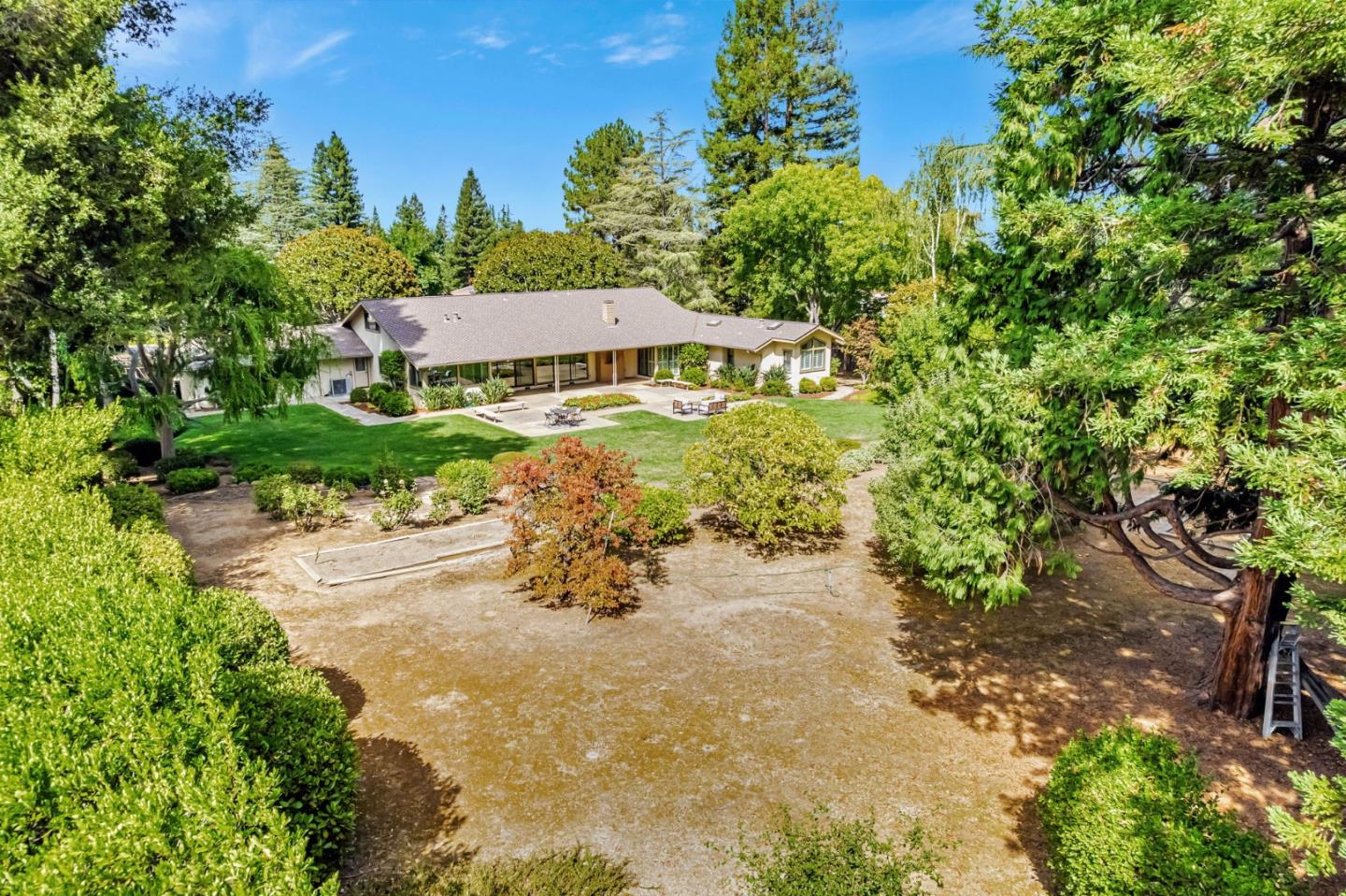Saratoga, California, 95070, United States, 4 Bedrooms Bedrooms, ,4 BathroomsBathrooms,Residential,For Sale,1942140