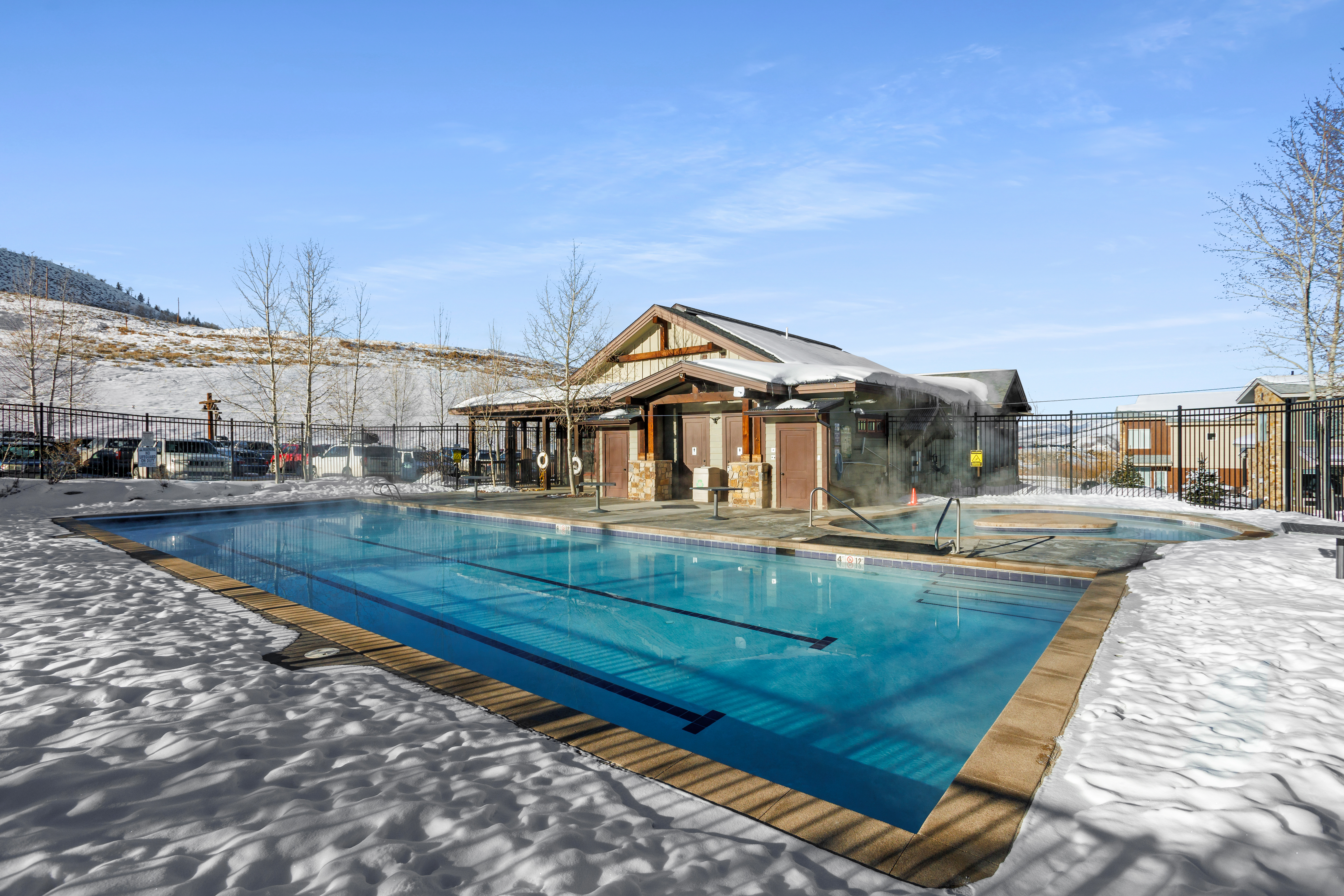  Desirable Top Floor Mountain Getaway In Aspen Meadows - 物件實景