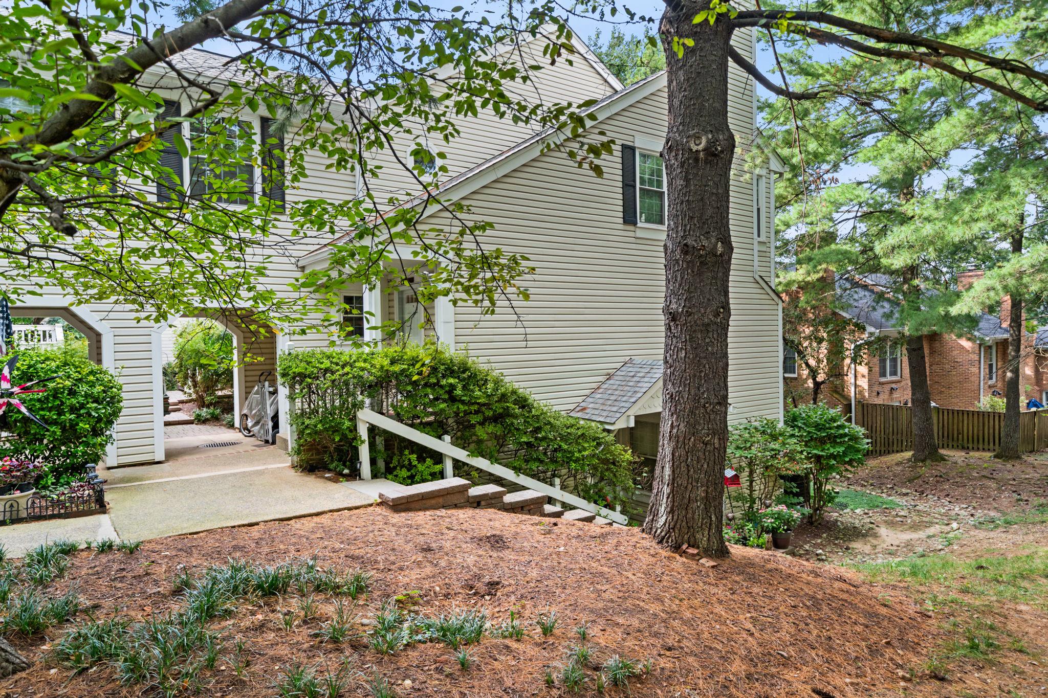  2923C S Woodley Street, Arlington, VA, 22206 - 物件實景
