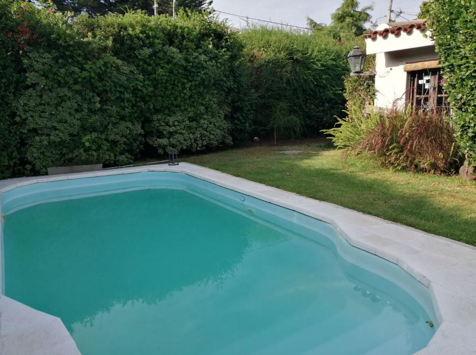 C?rcega y M?ximo Tajes, Carrasco, UY, 3 Bedrooms Bedrooms, ,3 BathroomsBathrooms,Residential,For Sale,C?rcega y M?ximo Tajes,1595897
