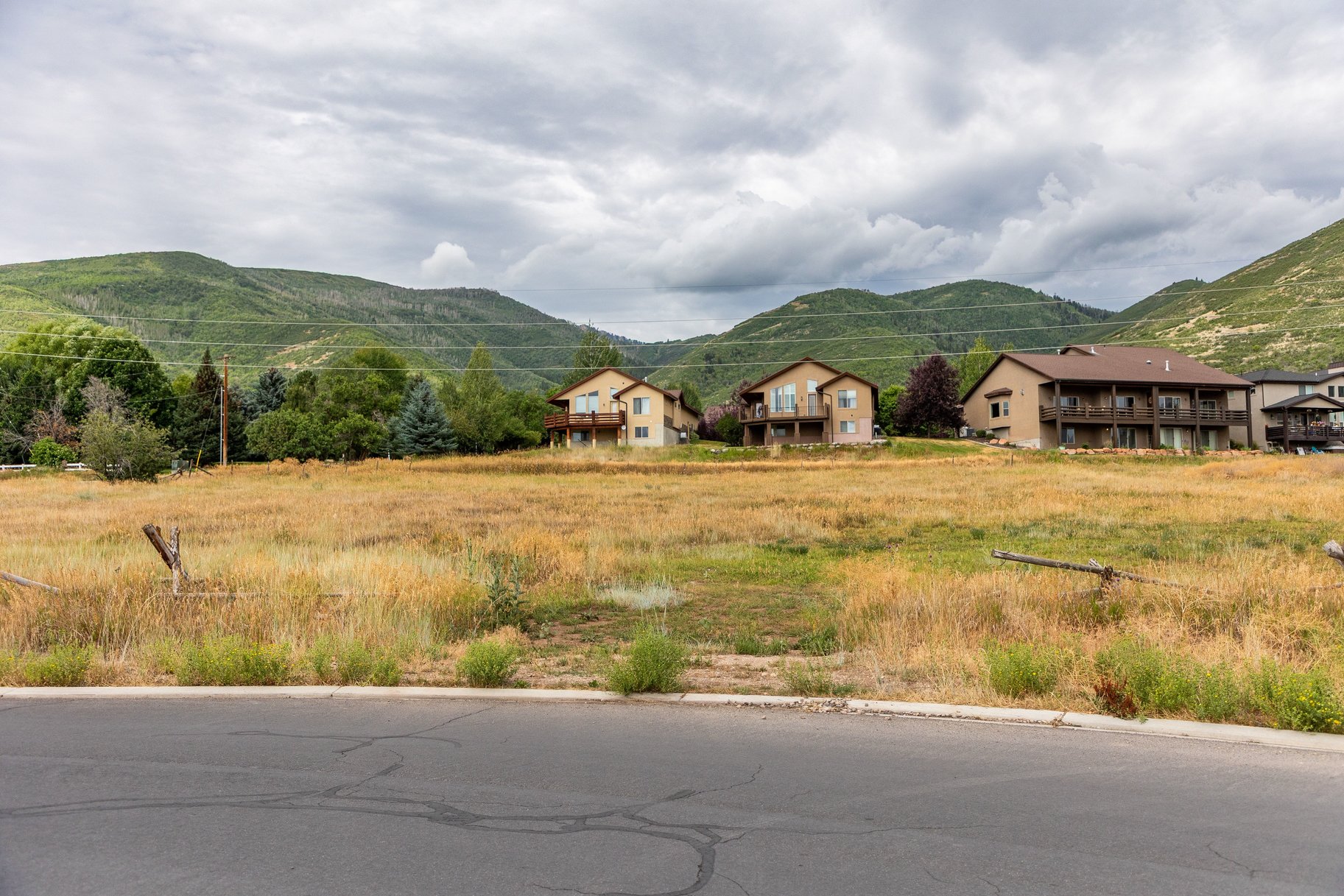  Rare 4-Acre Estate Property overlooking Midway - 物件實景