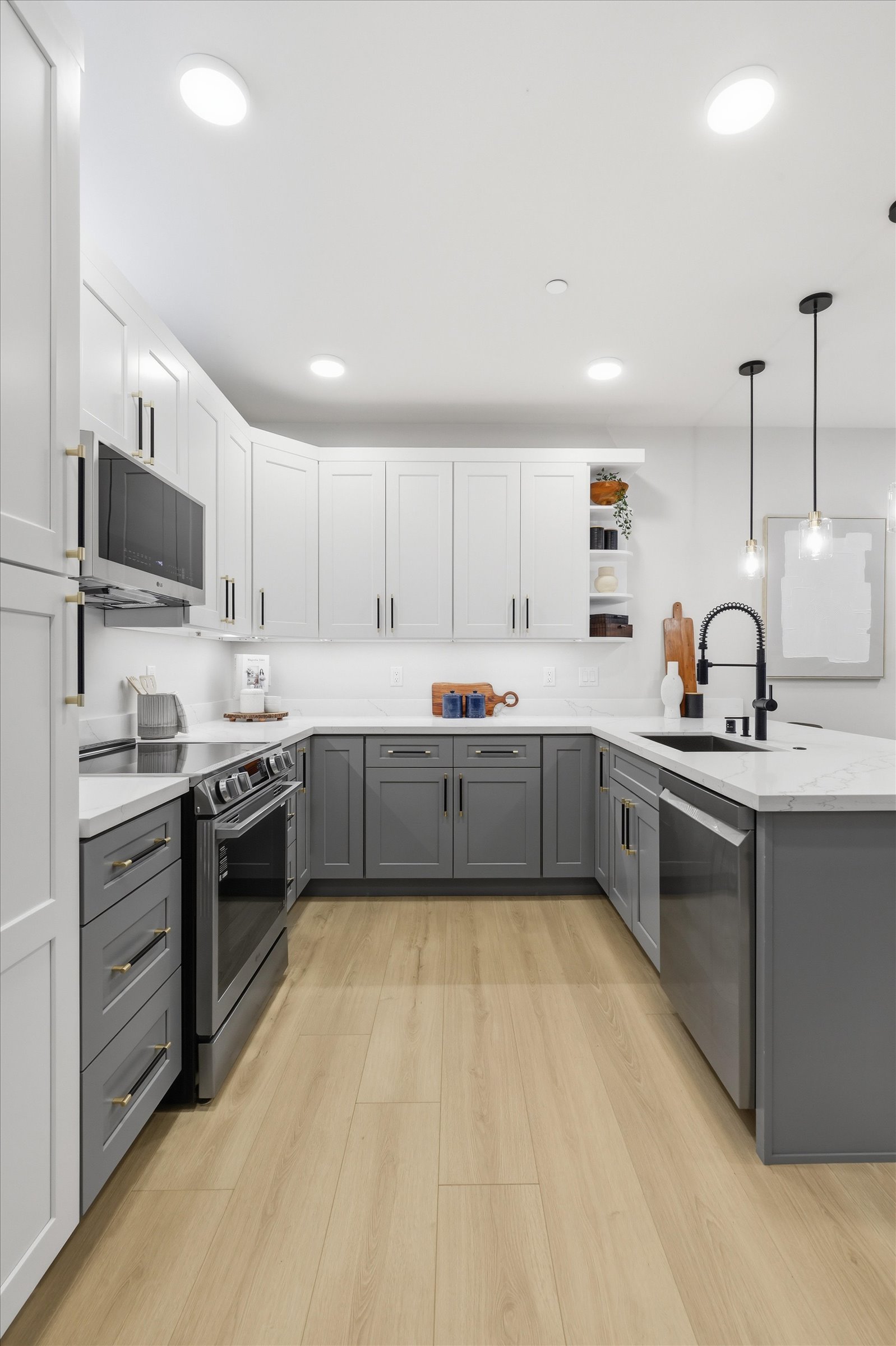  14608 Corliss Ave N Unit #A, Shoreline, WA 98133 - 物件實景