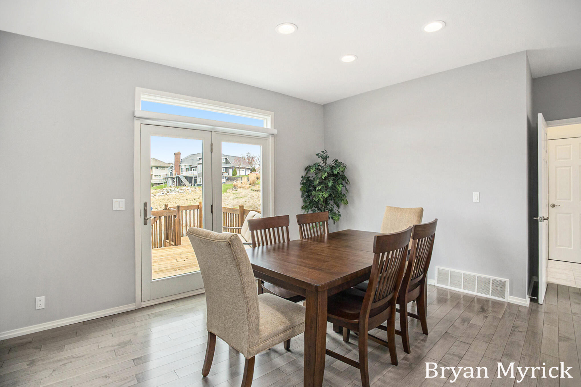 Holland, Michigan, 49424, United States, 4 Bedrooms Bedrooms, ,4 BathroomsBathrooms,Residential,For Sale,1838829