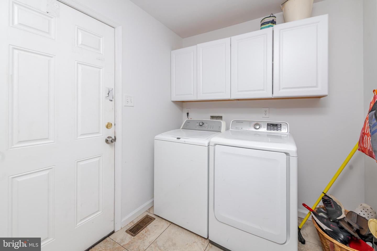 ATCO, New Jersey, 08004, United States, 4 Bedrooms Bedrooms, ,3 BathroomsBathrooms,Residential,For Sale,1938260