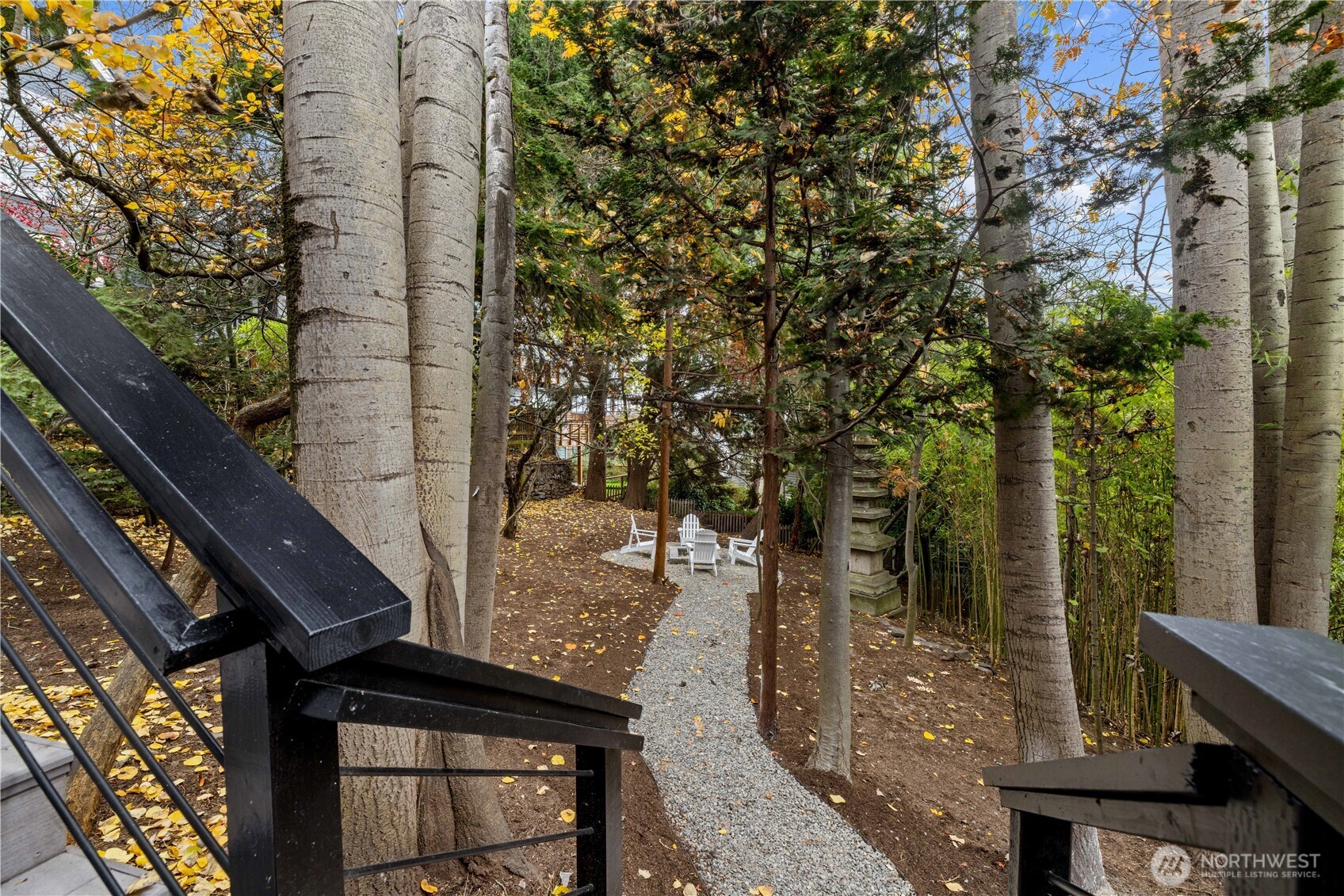 Seattle, Washington, 98109, United States, 3 Bedrooms Bedrooms, ,1 BathroomBathrooms,Residential,For Sale,1999766