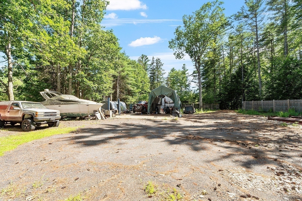 Ashburnham, Massachusetts, 01430, United States, 2 Bedrooms Bedrooms, ,1 BathroomBathrooms,Residential,For Sale,1923929
