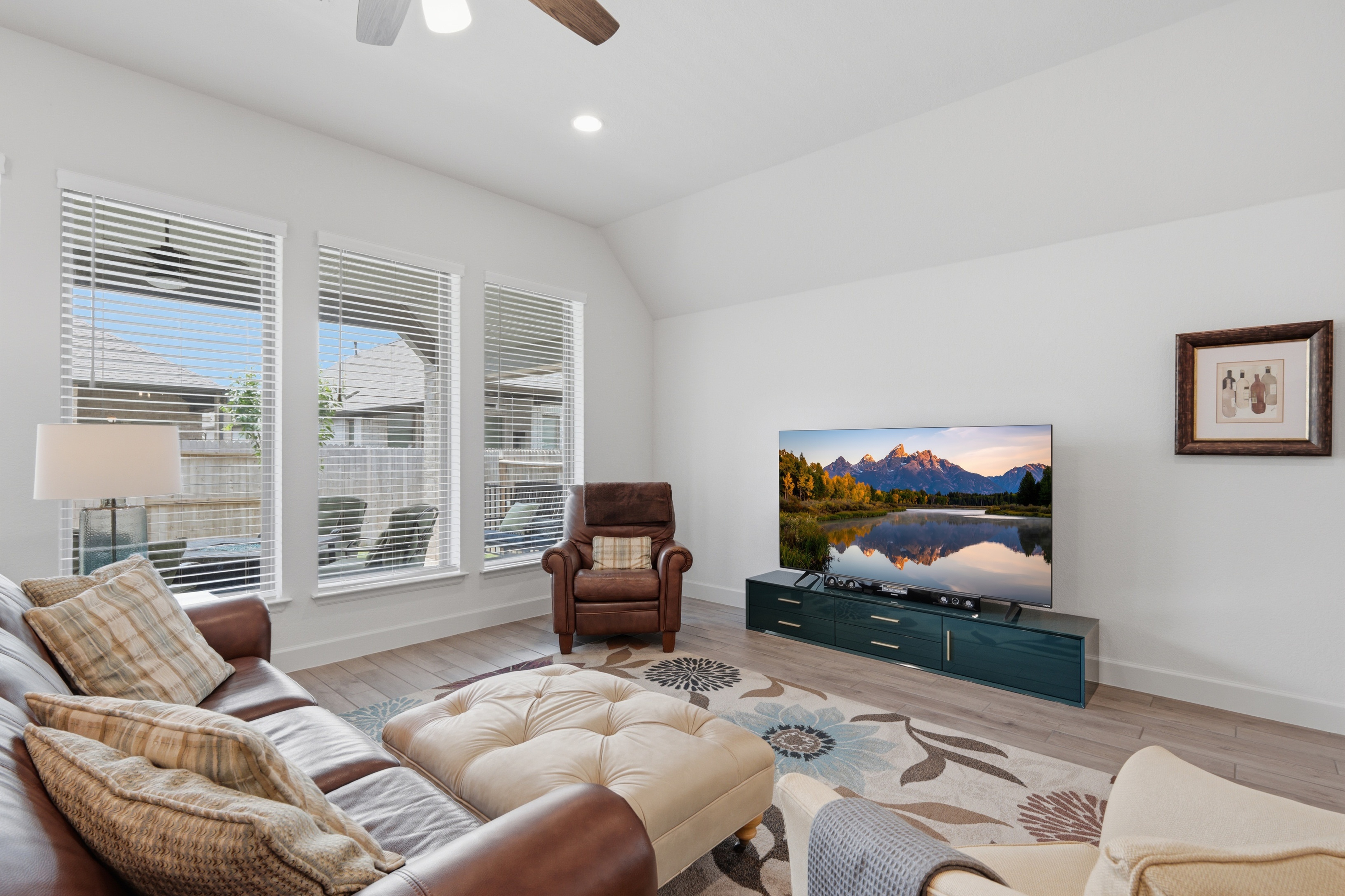  Live the Veramendi Lifestyle - 物件實景