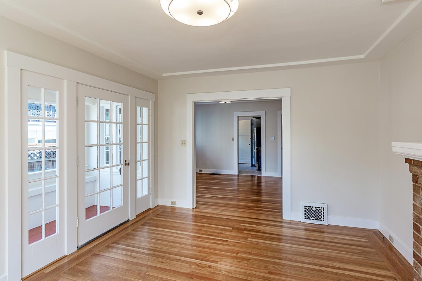 San Mateo, California, 94401, United States, ,Residential,For Sale,1955315