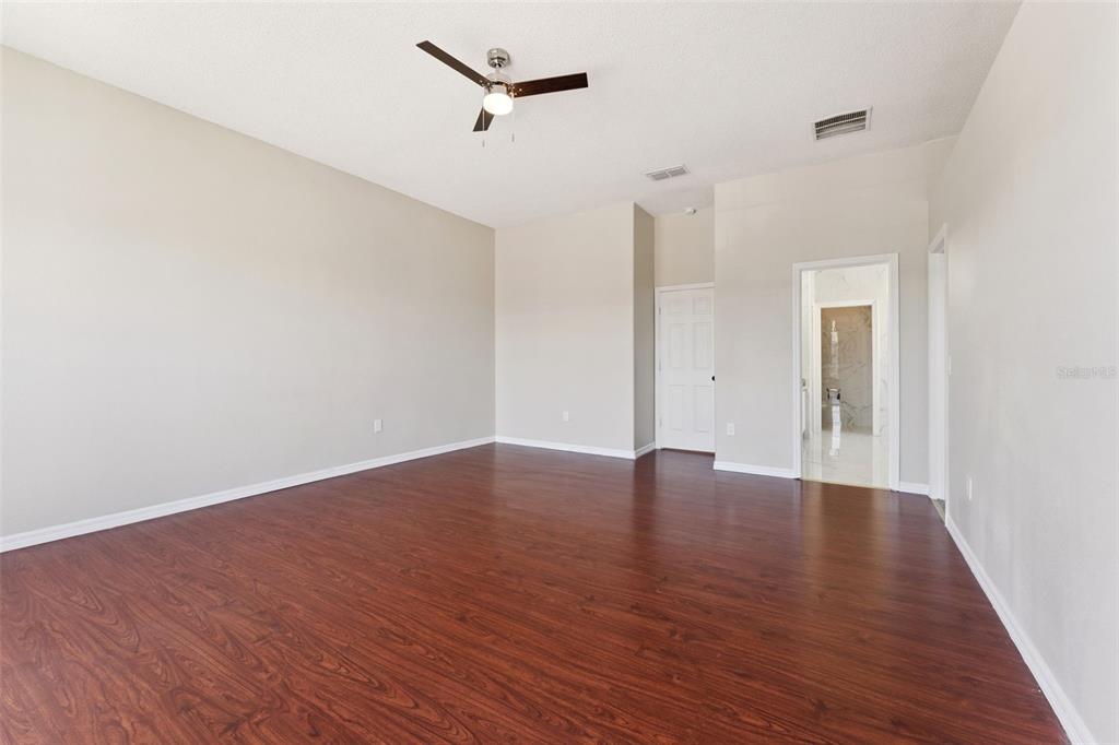 Orlando, Florida, 32824, United States, 4 Bedrooms Bedrooms, ,4 BathroomsBathrooms,Residential,For Sale,1987681