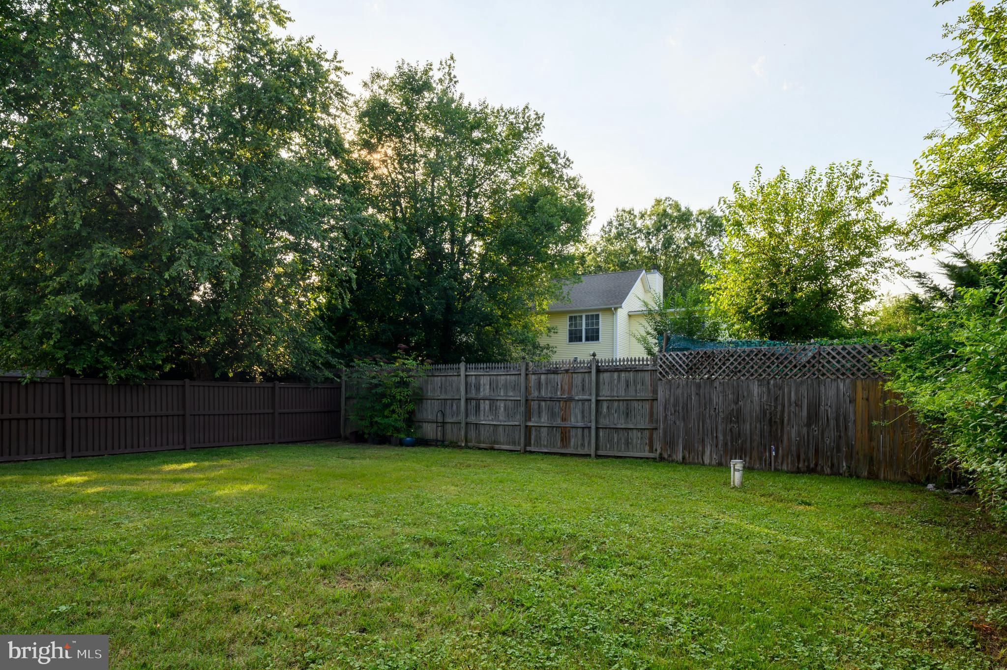 Edgewater, Maryland, 21037, United States, 5 Bedrooms Bedrooms, ,3 BathroomsBathrooms,Residential,For Sale,1895020