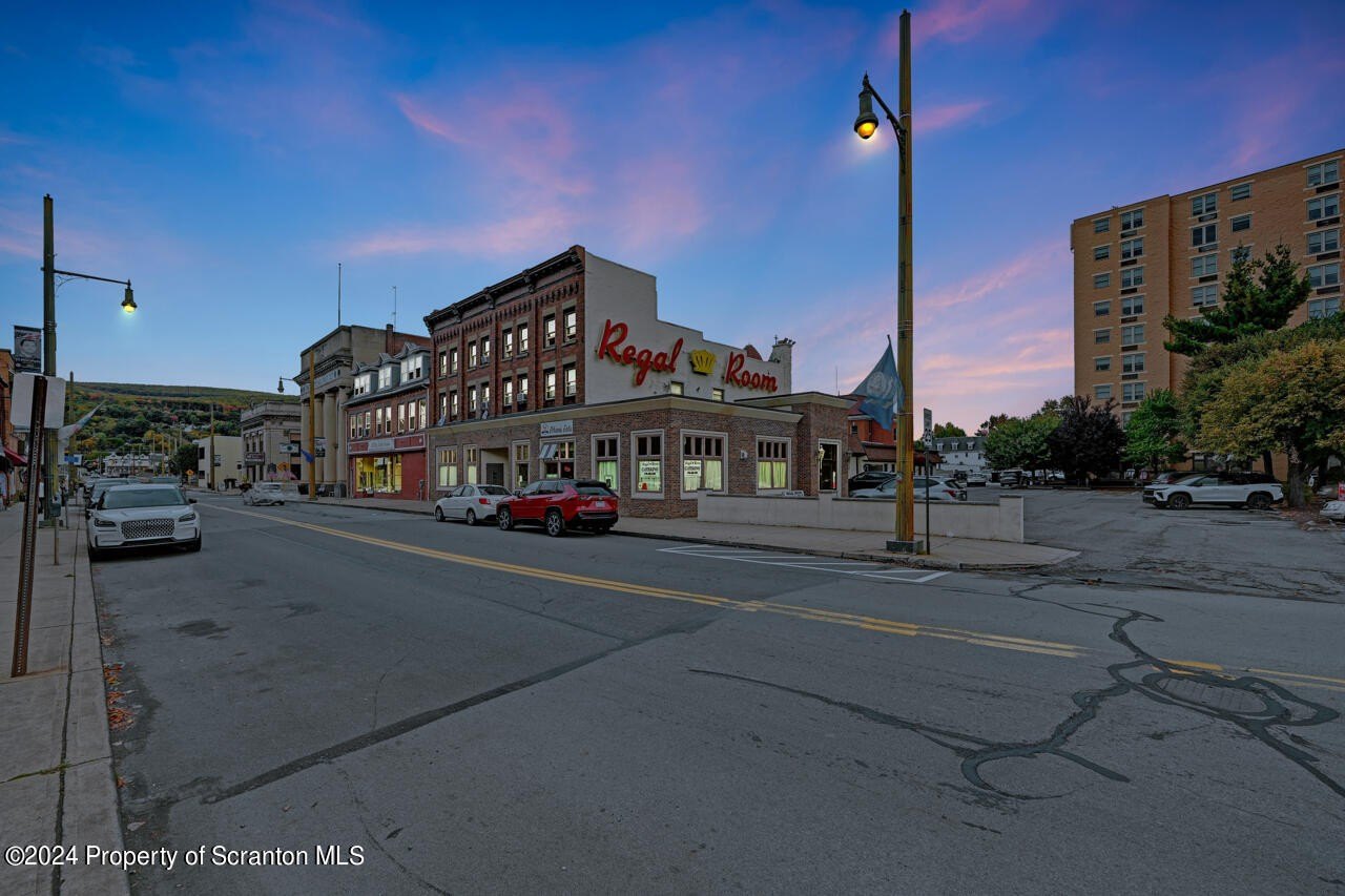 Olyphant, Pennsylvania, 18447, United States, ,Residential,For Sale,1996736