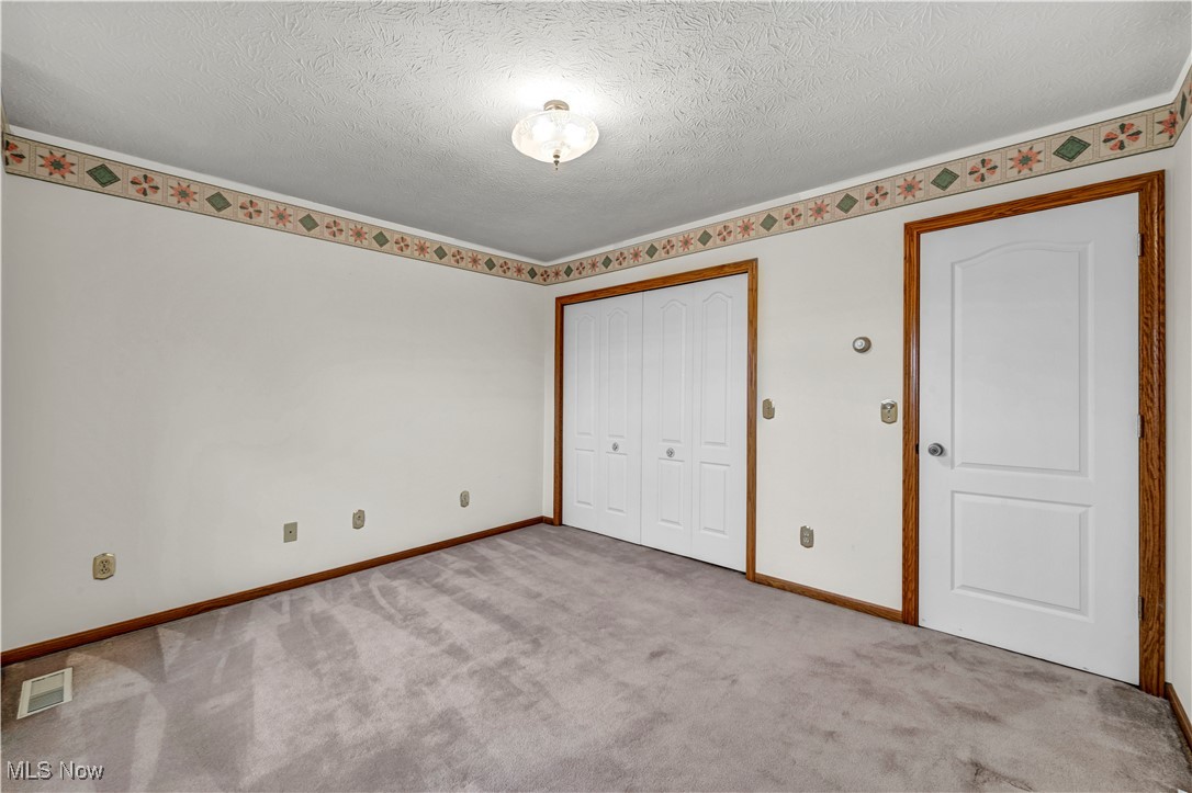 Lagrange, Ohio, 44050, United States, 3 Bedrooms Bedrooms, ,3 BathroomsBathrooms,Residential,For Sale,1988206