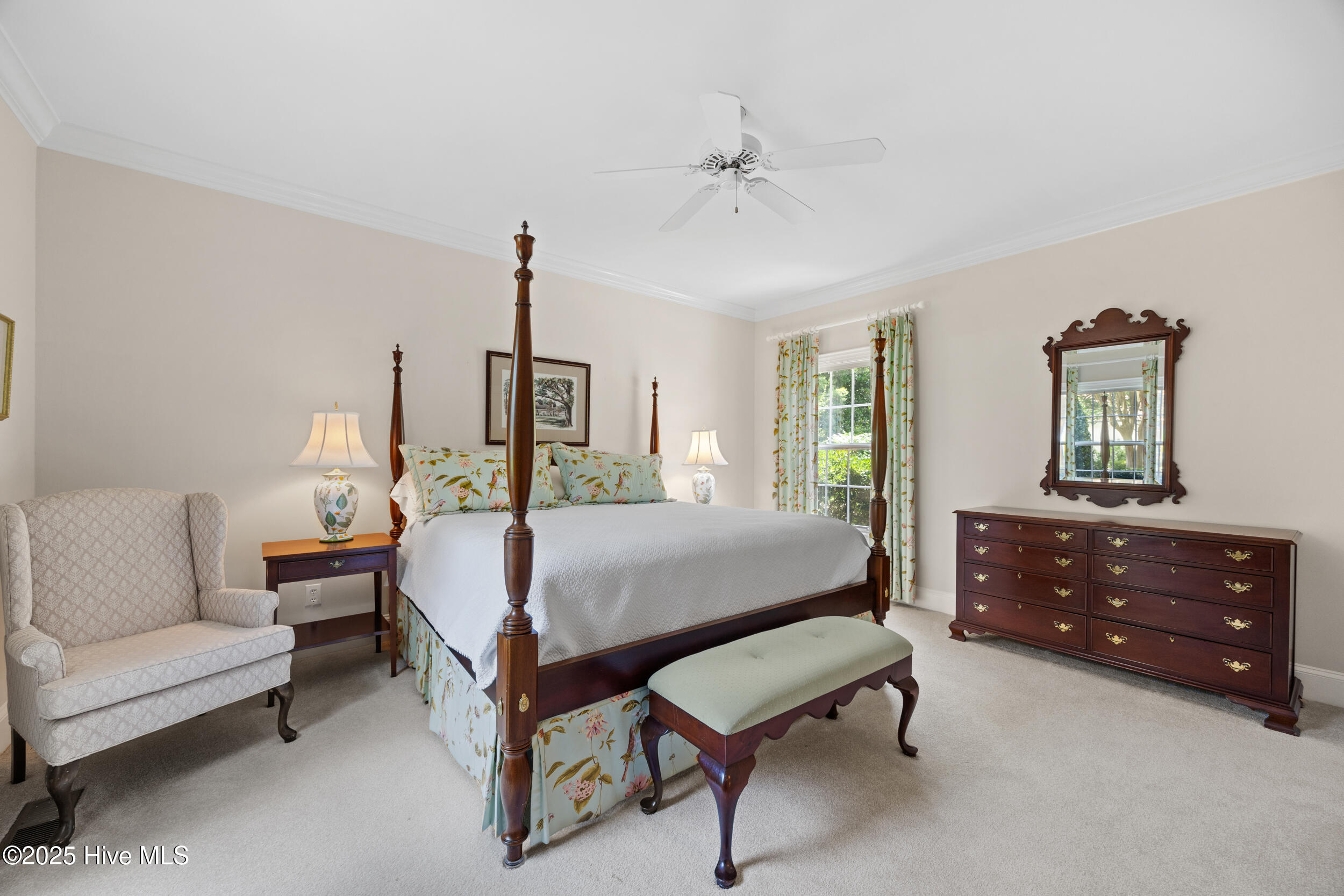 Wilmington, North Carolina, 28405, United States, 4 Bedrooms Bedrooms, ,4 BathroomsBathrooms,Residential,For Sale,1876476