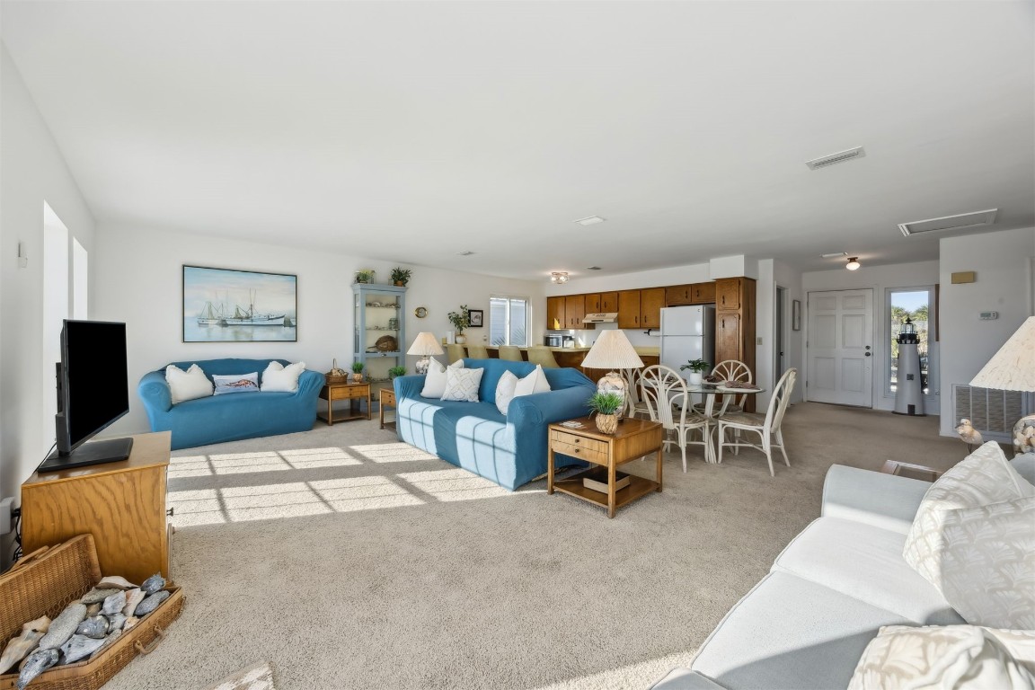 Fernandina Beach, Florida, 32034, United States, 3 Bedrooms Bedrooms, ,2 BathroomsBathrooms,Residential,For Sale,1985659