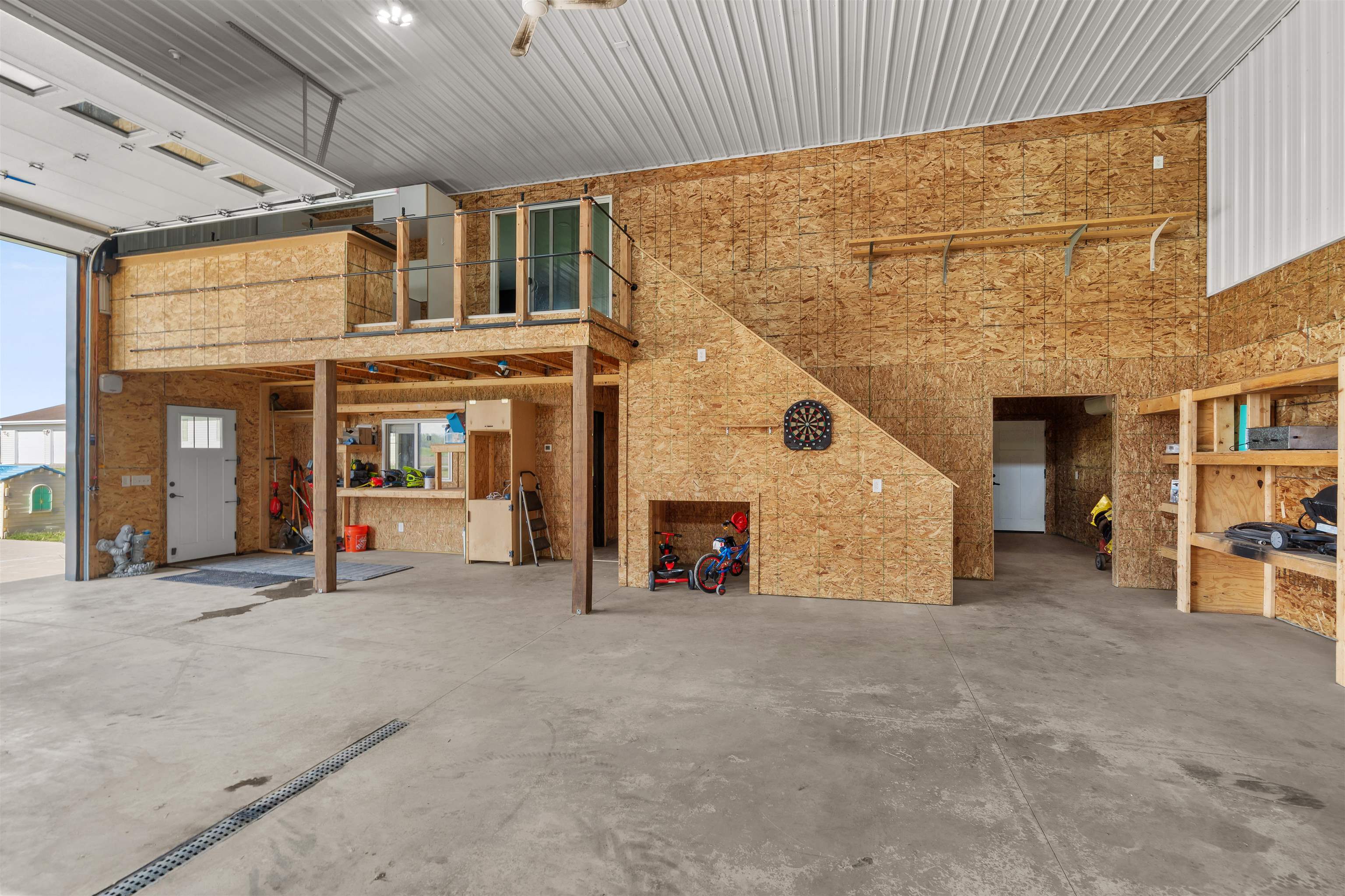 De Pere, Wisconsin, 54115-9006, United States, 4 Bedrooms Bedrooms, ,3 BathroomsBathrooms,Residential,For Sale,2048698