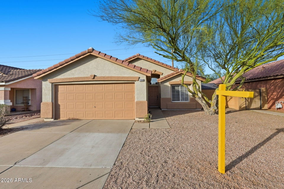 Chandler, Arizona, 85286, United States, 4 Bedrooms Bedrooms, ,2 BathroomsBathrooms,Residential,For Sale,2013567