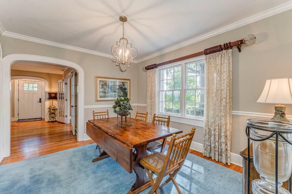 DALTON, Georgia, 30720, United States, 3 Bedrooms Bedrooms, ,4 BathroomsBathrooms,Residential,For Sale,1966909